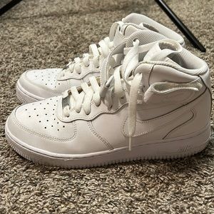 Nike Air White Shoes